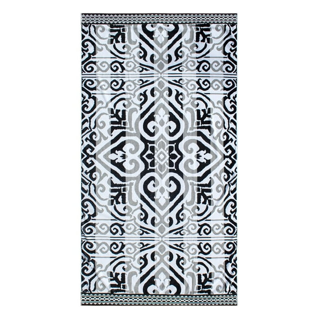 Member's Mark 2-Pack Oversized Beach Towels, 40" x 72"