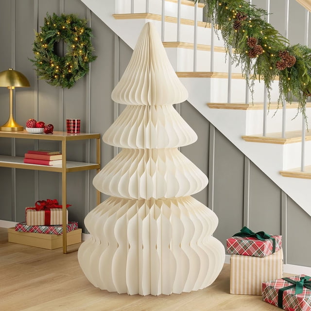 Member's Mark 5' Honeycomb Paper Tree