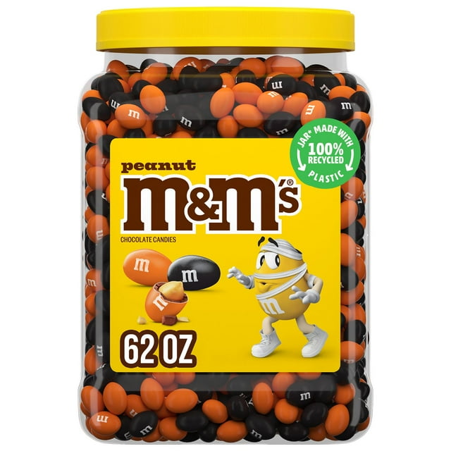 M&M'S Peanut Milk Chocolate Halloween Candy, 62 oz.