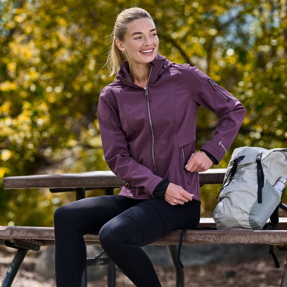 Free Country Women's Softshell