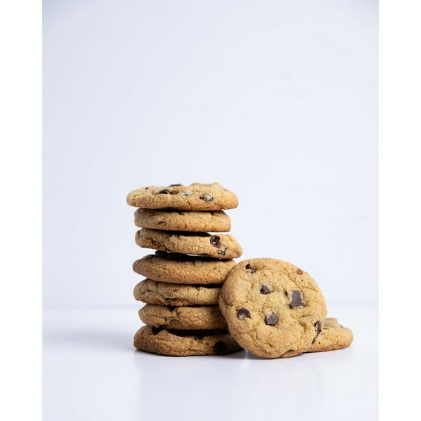 Cookie Members Mark Jumbo Gourmet Chocolate Chip and Chunk Cookie Dough