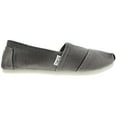 thumbnail image 1 of TOMS Women's Classic Canvas Shoe, 1 of 8