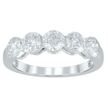 Lab Created Round Cut Floating Diamond Ring in 18K Gold