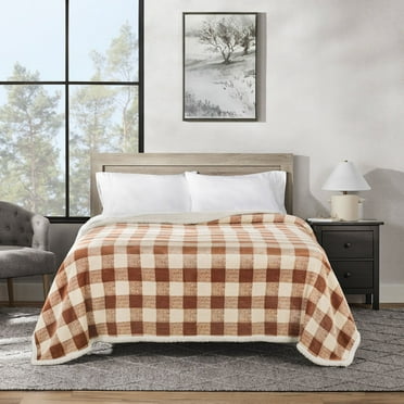 Member's Mark Plush Blanket, 109" x 90"