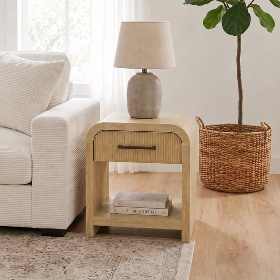 Society Den Woodridge End Table with USB