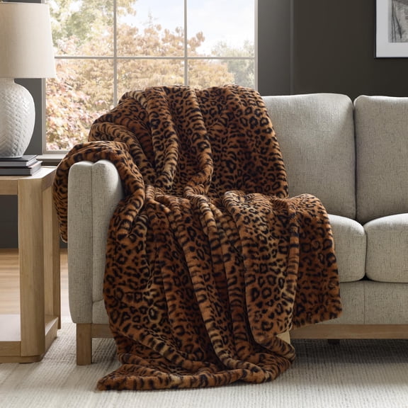 Member's Mark Luxury Faux Fur Throw, 60" x 70"