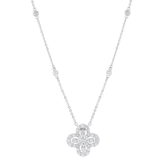 1.0 CT. T.W. Round Cut Flower Diamond Necklace in 14K Gold