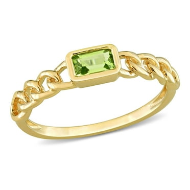 Emerald Cut Peridot Link Ring in 14K Gold