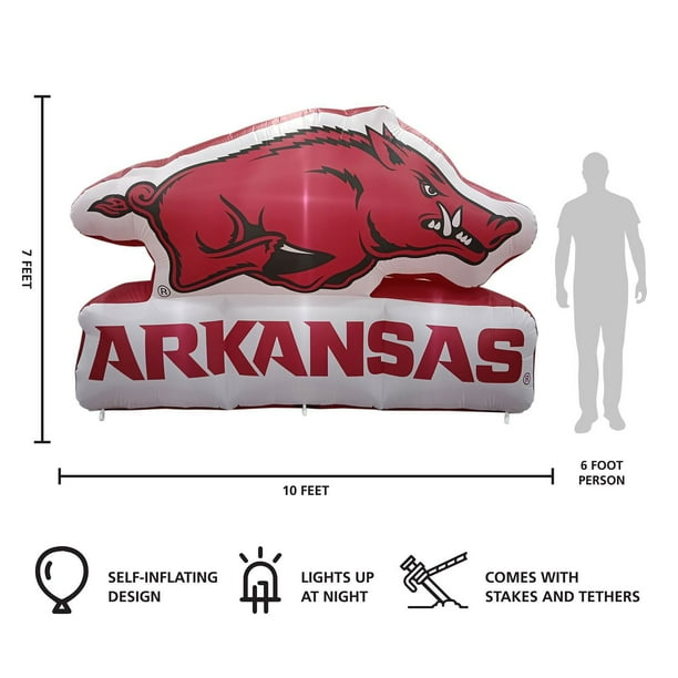 Logo Brands Arkansas Razorbacks Pre-Lit 7'x10' Team Inflatable