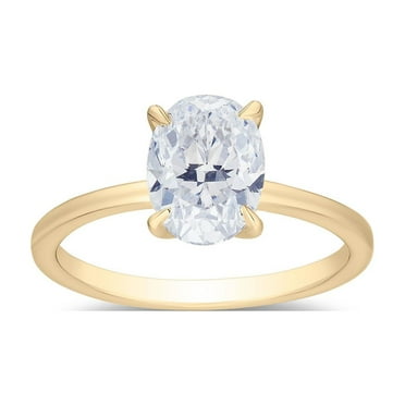 Oval Cut Solitaire Diamond Ring in 18K Gold