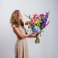 thumbnail image 3 of Member's Mark Artisan Garden Bouquet, 22 stems, choose color, 3 of 7
