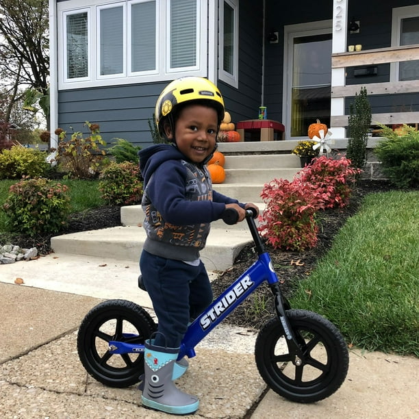 Strider Classic Entry Toddler Balance Bike, 12