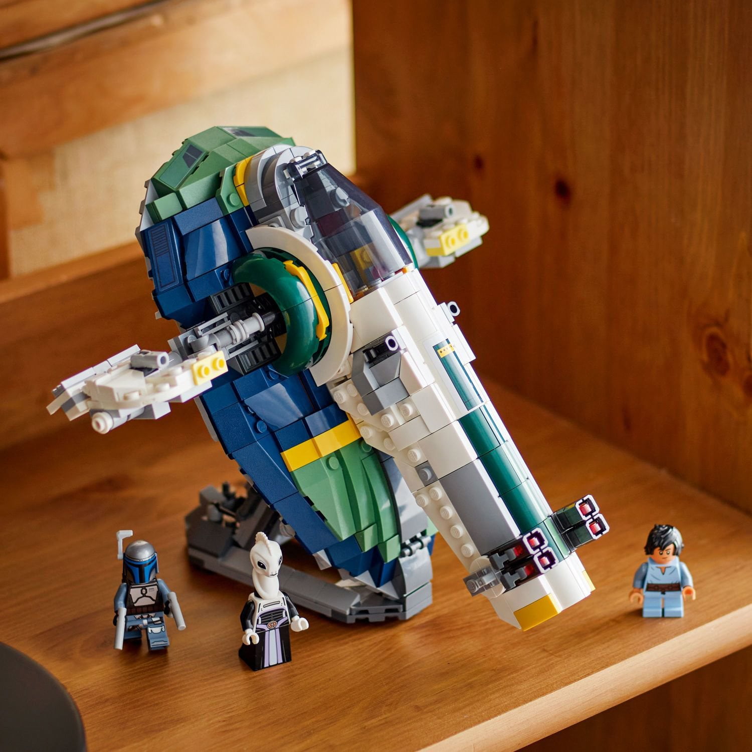 LEGO Star Wars: Attack of the Clones Jango Fett’s Starship Building Set, 707 pc.
