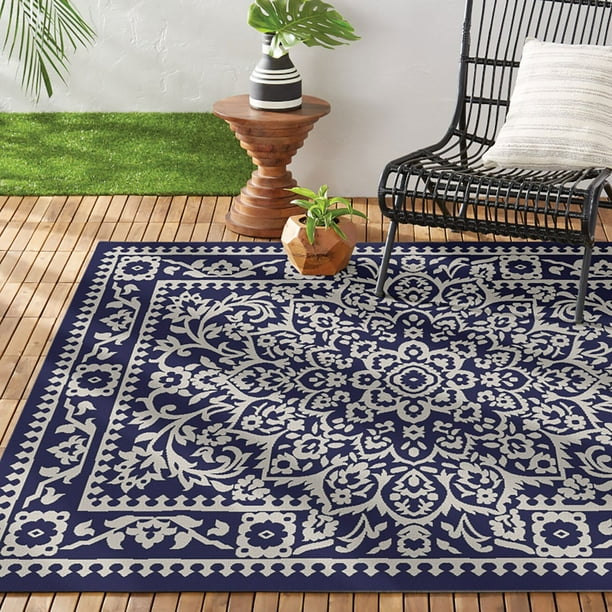 Nicole Miller Sharon Reversible Indoor/Outdoor Area Rug, 5' x 7