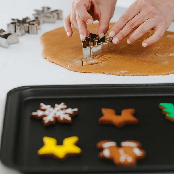 Deluxe Hot Cocoa Bomb and Mug Hugger Making Set - Samsclub.com