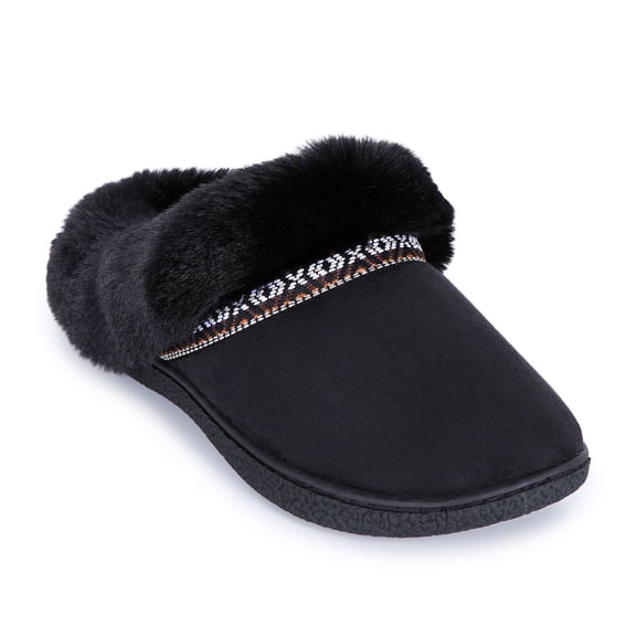 Isotoner Women's Classic Comfort Slipper