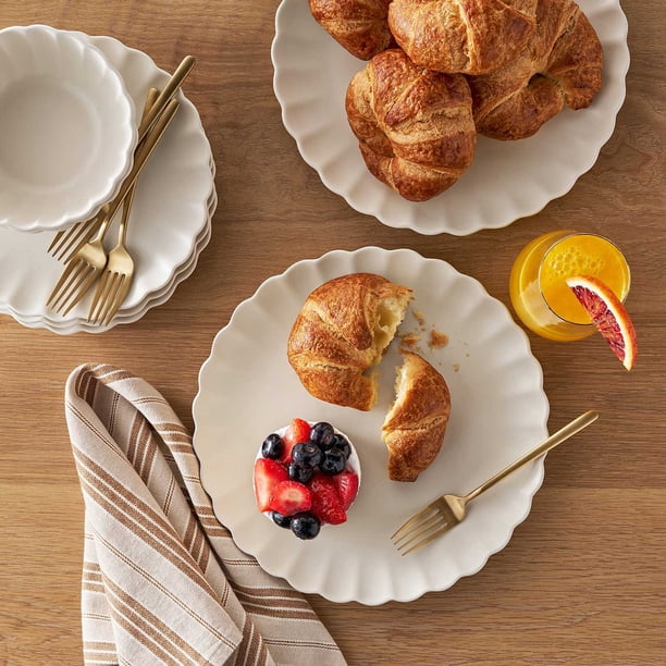 Member's Mark 12-Piece Scallop Dinnerware Set - Samsclub.com