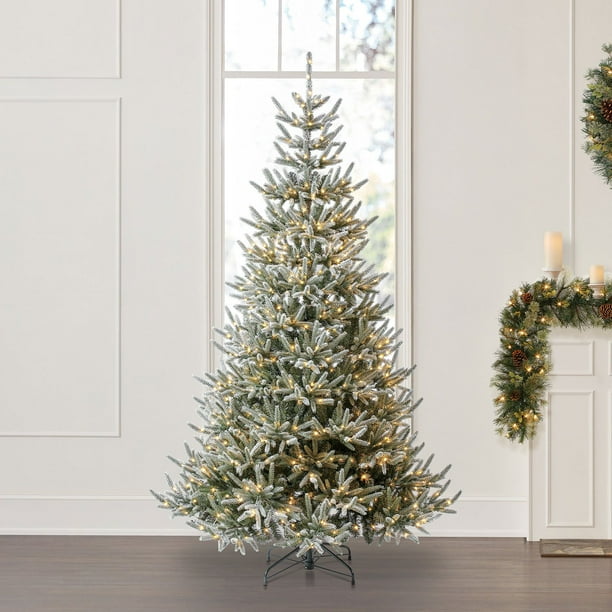 Member's Mark 7.5' Snowy Georgia Fir Christmas Tree - Samsclub.com