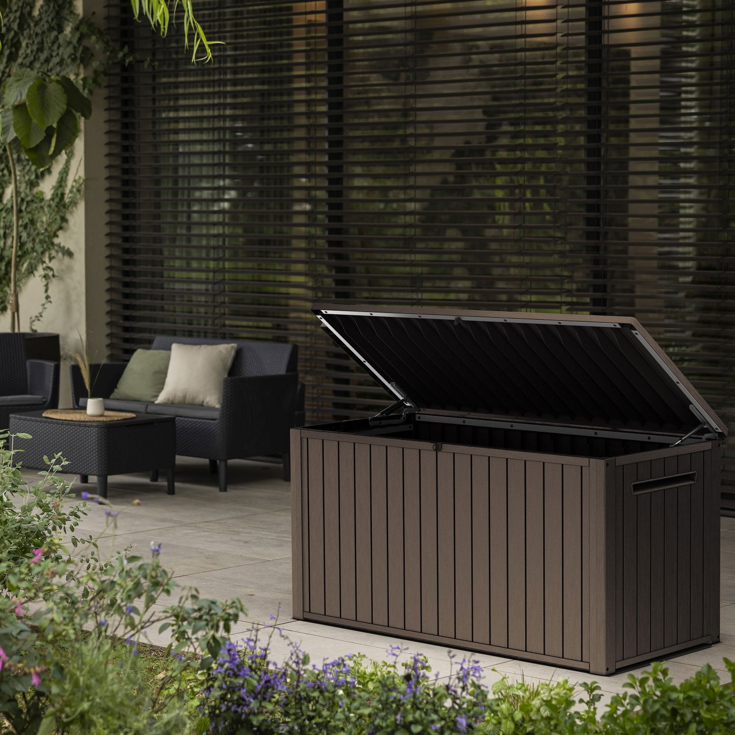 Keter 170 Gal. Resin Deck Box