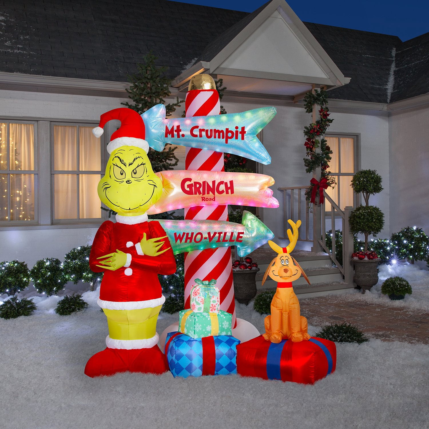Dr. Seuss 7.5' Pre-Lit Grinch Airblown