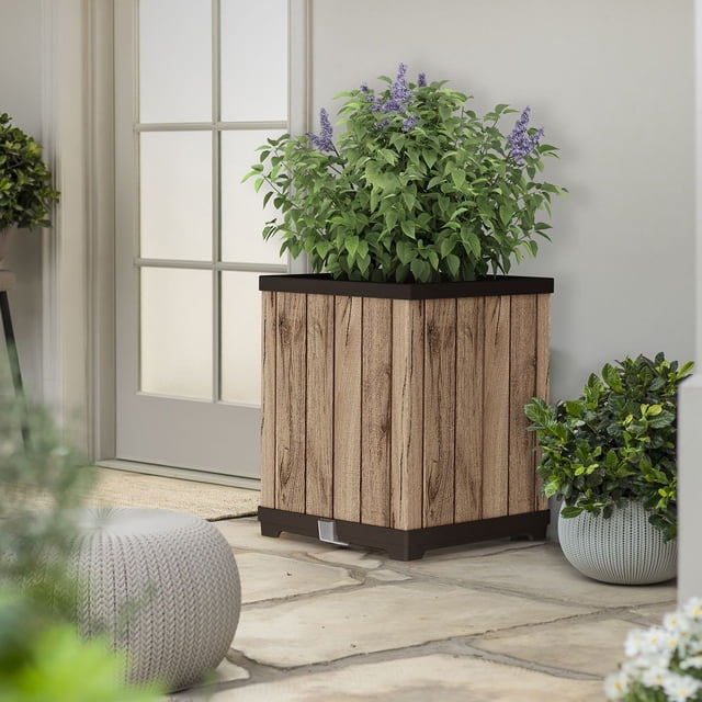 Keter Signature Collection 18" Resin Square Planter