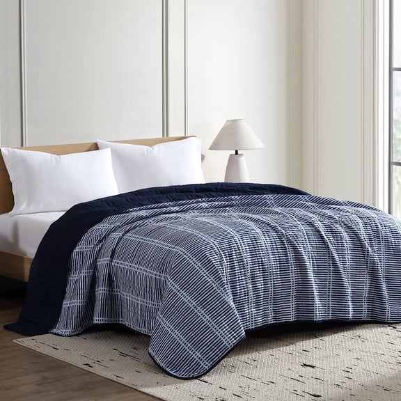 Member's Mark Oversized Down Alternative Reversible Blanket, 94" x 106", fits Queen and King beds