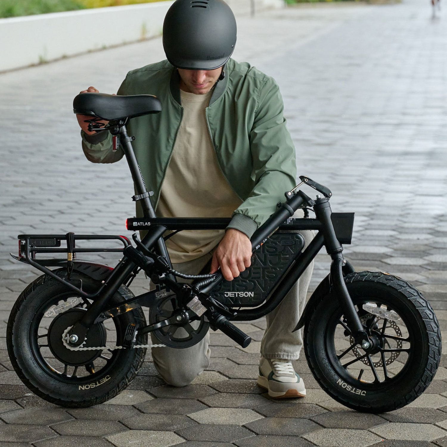 Jetson Atlas Pro 14 Fat Tire Folding Electric Bike with RackIt Smart Cargo  System - Samsclub.com