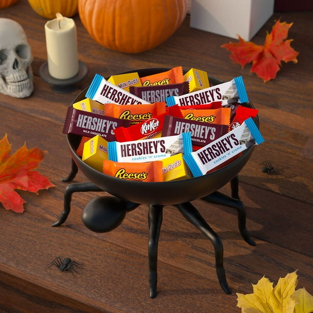 HERSHEY'S Halloween Assorted Flavored Candy, 210 pcs. - Samsclub.com