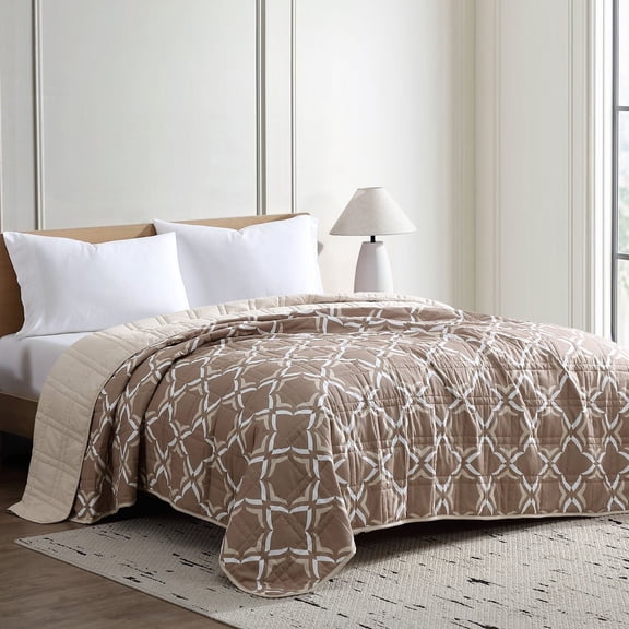 Member's Mark Oversized Down Alternative Reversible Blanket, 94" x 106", fits Queen and King beds