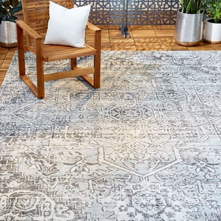 Nicole Miller New York Patio Sofia Fleur Area Rug