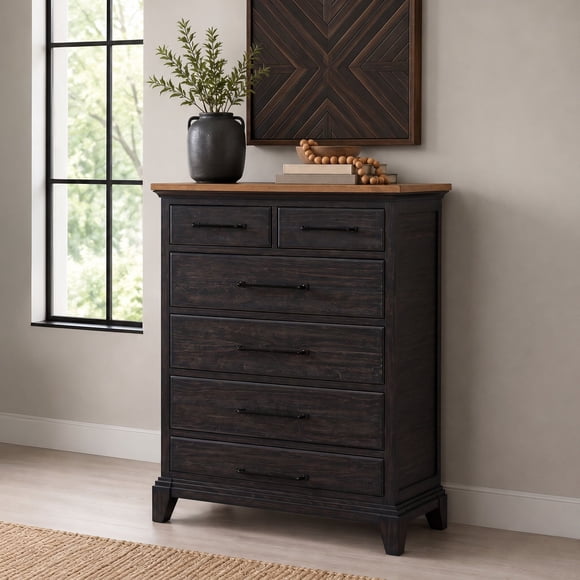 Society Den Johnshaven Chest