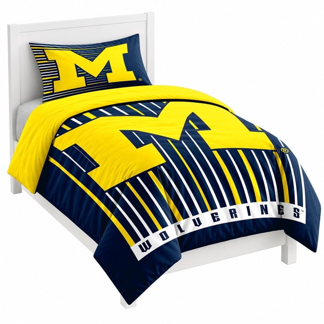Logo Brands Michigan Wolverines Comforter Set