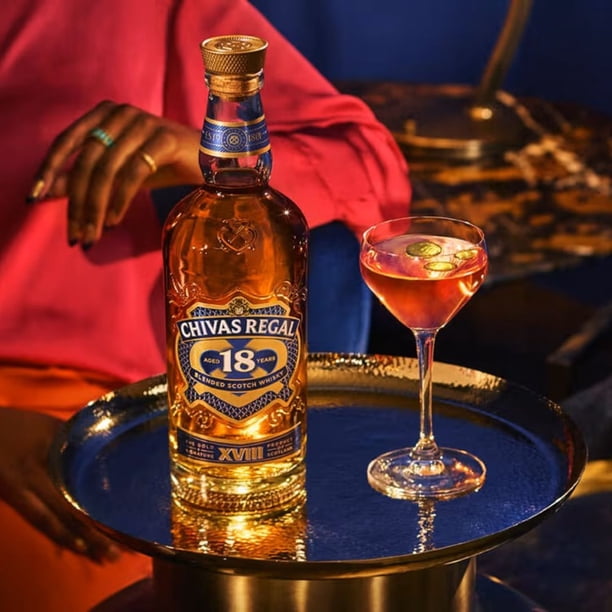 CHIVAS REGAL 18年 4本セット Chivas Regal 18 Year Old Blended Scotch Whisky Gift Set, 750 ml