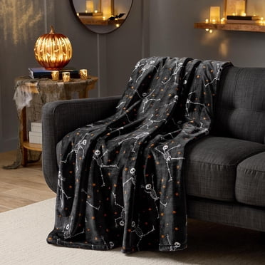 Member's Mark Halloween Lounge Throw, 60" x 70"