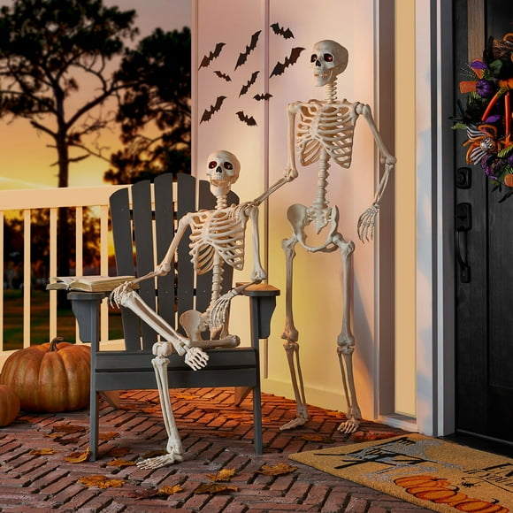 Member's Mark Talking Skeletons, Set of 2