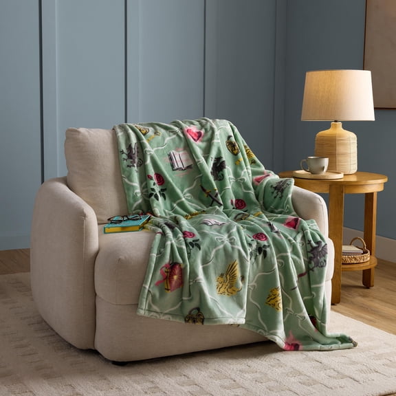 Member's Mark Avid Reader Lounge Throw, 60" x 70"