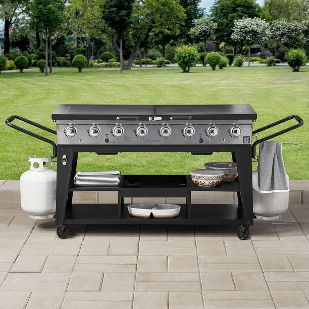 Member's Mark 8-Burner Event Gas Grill with Griddle Top