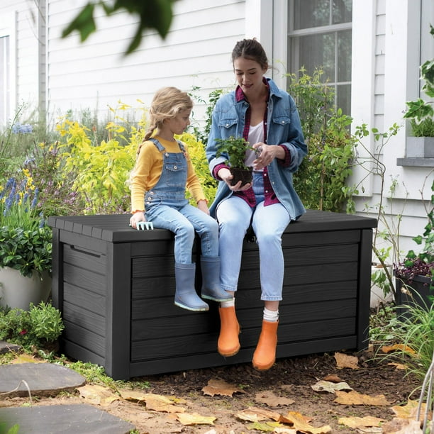 Keter 165-Gallon Resin Outdoor Deck Box - Samsclub.com