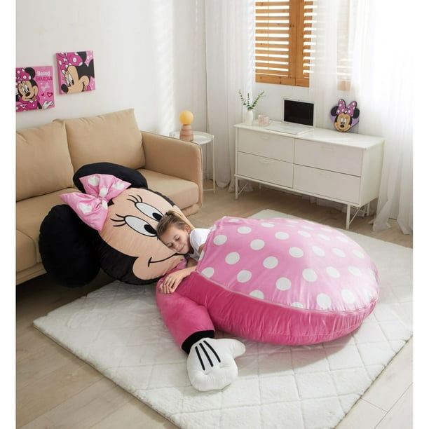 ミッキーマウス　ミニーマウス　マルチカバー　ソファーカバー　ラグ　133x155 Oversized Floor Lounger and Nap Mat, Assorted Characters
