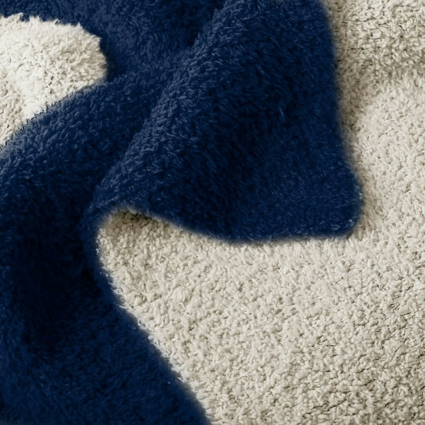 Logo Brands Notre Dame Fighting Irish Luxe Dreams Throw, 60