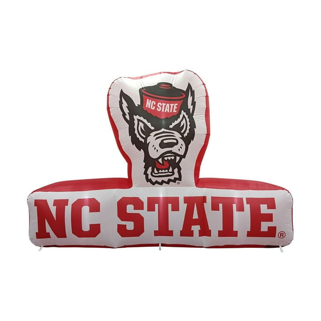Logo Brands NC State Wolfpack Pre-Lit 7’x10’ Team Inflatable