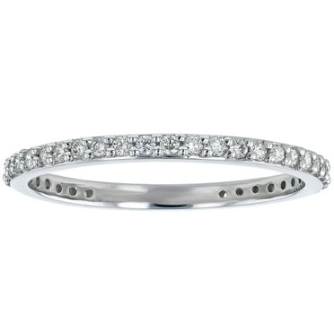 Round Cut Diamond Eternity Band in 14K Gold