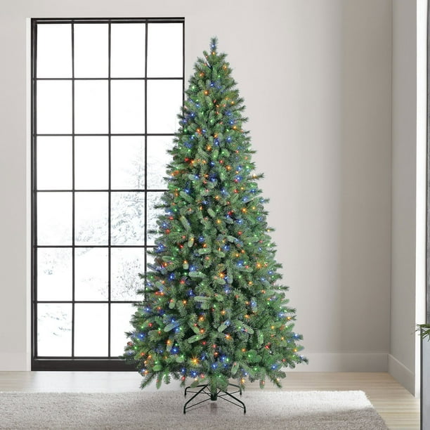 Member's Mark 9' 800 LED Pre-Lit Virginia Pine Christmas Tree