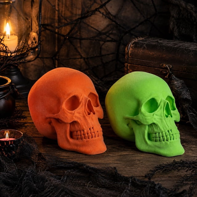 Gerson International 7.5" Flocked Skulls, Set of 2
