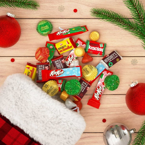 HERSHEY'S Festive Favorites, Chocolate Candy Variety Pack, 315 pcs