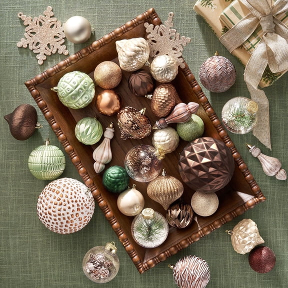 Member's Mark Shatterproof Ornament Collection, 82 Count