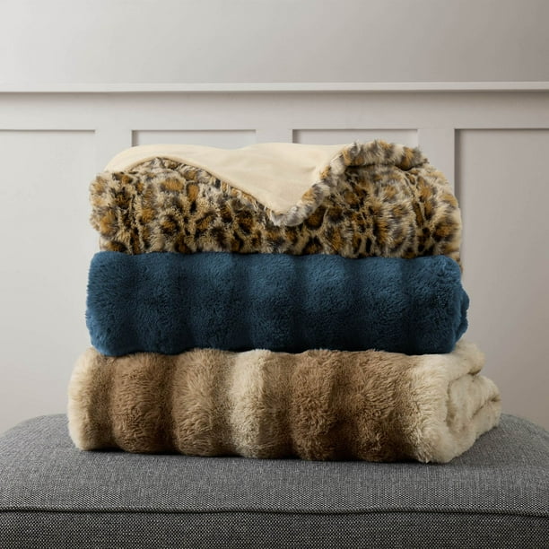 Member's Mark Luxury Faux Fur Throw, 60