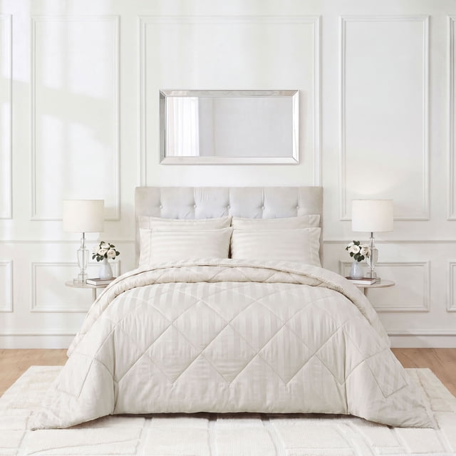 Saks Fifth Avenue 400 Thread Count Organic Cotton Comforter
