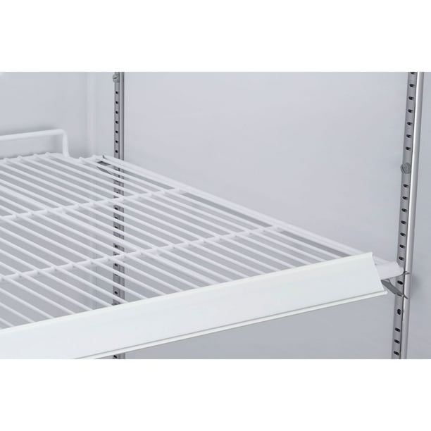 Maxx Cold X-Series Triple Door Upright Merchandiser Freezer (72 cu