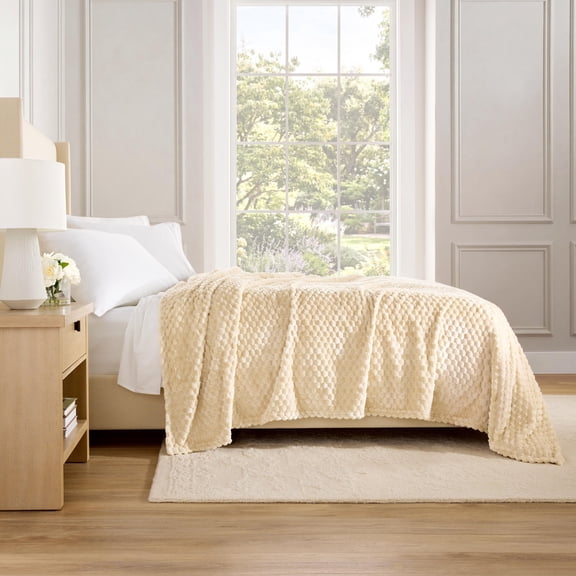 Member's Mark Oversized 3D Textured Blanket, Queen/King